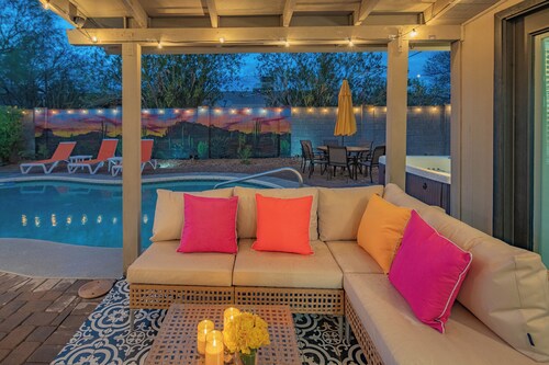 Heated Pool*Hot Tub*Game Room*Golf Chick Family Friendly Luxe