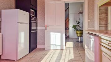 Frigorifero, forno, lavastoviglie, macchina per tè/caffè