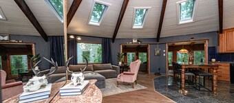 One-of-a-kind dodecagonal retreat