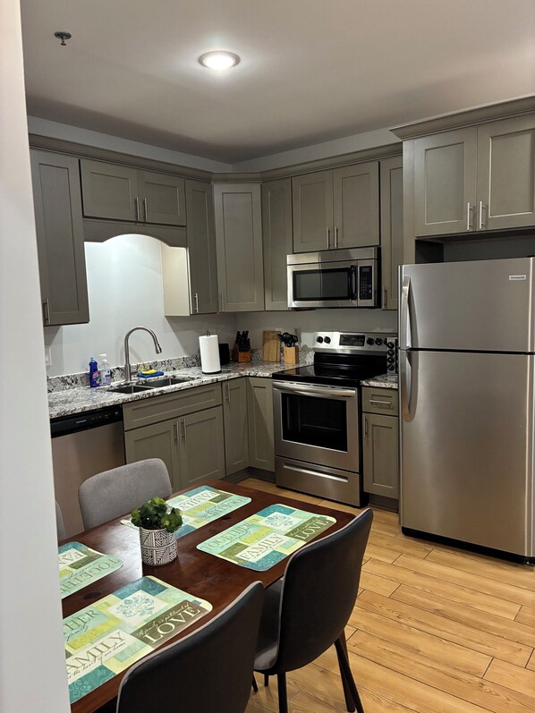 Microwave, oven, stovetop, dishwasher