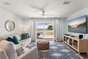 Smart TV, video games