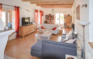 TV, fireplace, table football, ping pong - Villa piscine familiale (Sollies-Toucas)