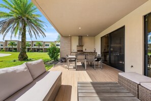 Villa - Bright and Modern Townhome at Magic Village - Superb Disney Location (Kissimmee)