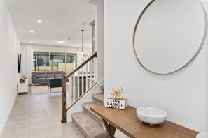5 bedrooms - Fun-filled Solara Stay w Pool Resort Access (Kissimmee)