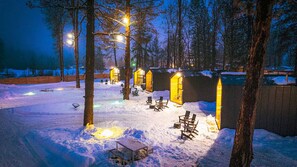 المنطقة المحيطة بالمنشأة