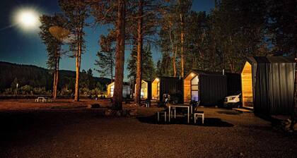 -ALL-NEW - Tiny Meets Luxury - Cabin 6