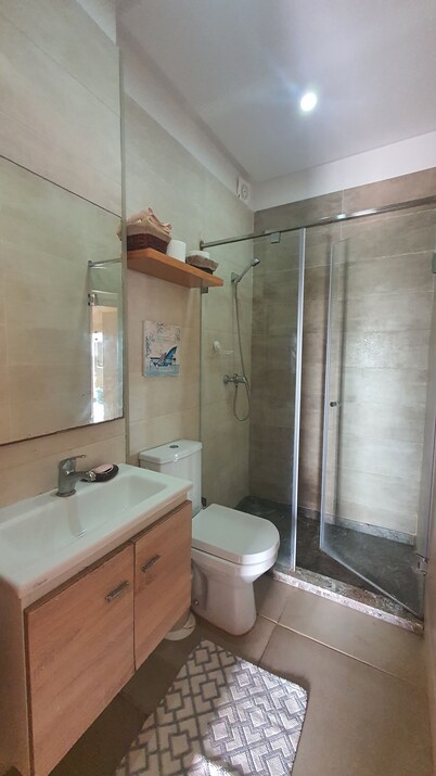 Superbe appartment avec piscine à Sidi Rahal plage
dans une résidence sécurisé