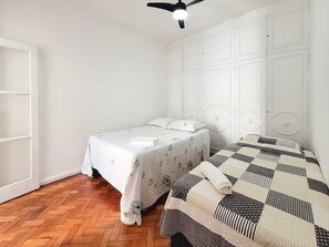 3 Schlafzimmer, Bügeleisen/Bügelbrett, kostenloses WLAN, Bettwäsche