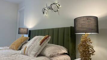 4 Schlafzimmer, Bügeleisen/Bügelbrett, WLAN, Bettwäsche