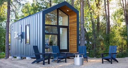 -All-New- Tiny Meets Luxury - Cabin 9