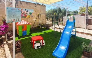Children’s area - 2 bedroom nice apartment in Casal Velino (Casal Velino)