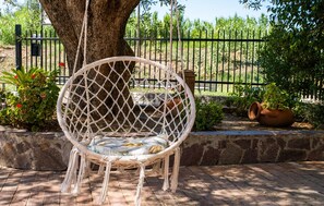 Terrace/patio - Lovely apartment in Casal Velino with WiFi (Casal Velino)