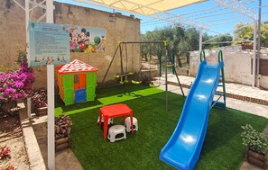 Children’s area - 2 bedroom amazing apartment in Casal Velino (Casal Velino)