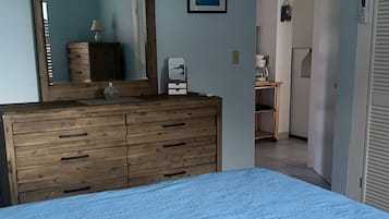 1 chambre, fer et planche Ă repasser, Wi-Fi, draps fournis