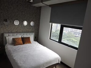 2 chambres, fer et planche à repasser, Wi-Fi gratuit, draps fournis