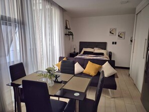 1 Schlafzimmer, Bügeleisen/Bügelbrett, WLAN, Bettwäsche