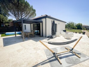 Outdoor dining - Gîtes de France® - La Belle Noiera (BRETENOUX)