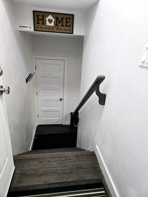 Interior - Cozy Family Getaway (Saskatoon)