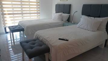 2 bedrooms, iron/ironing board, WiFi, bed sheets