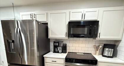 Soothing 4-bedroom house with AC in Simpsonville