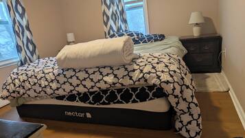 4 bedrooms, WiFi, bed sheets