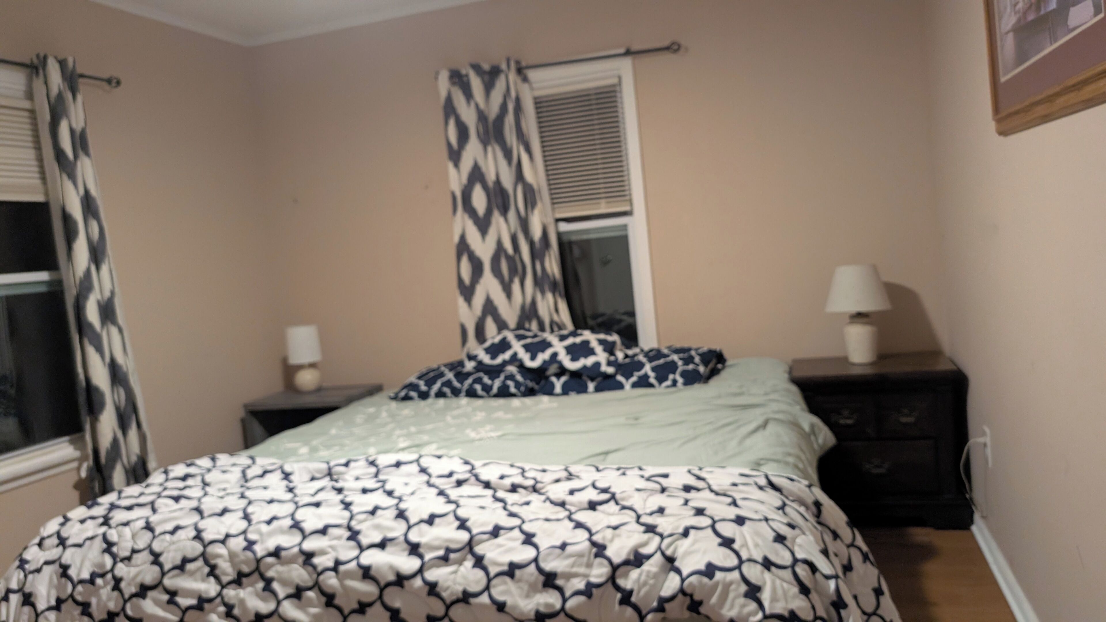 4 bedrooms, WiFi, bed sheets