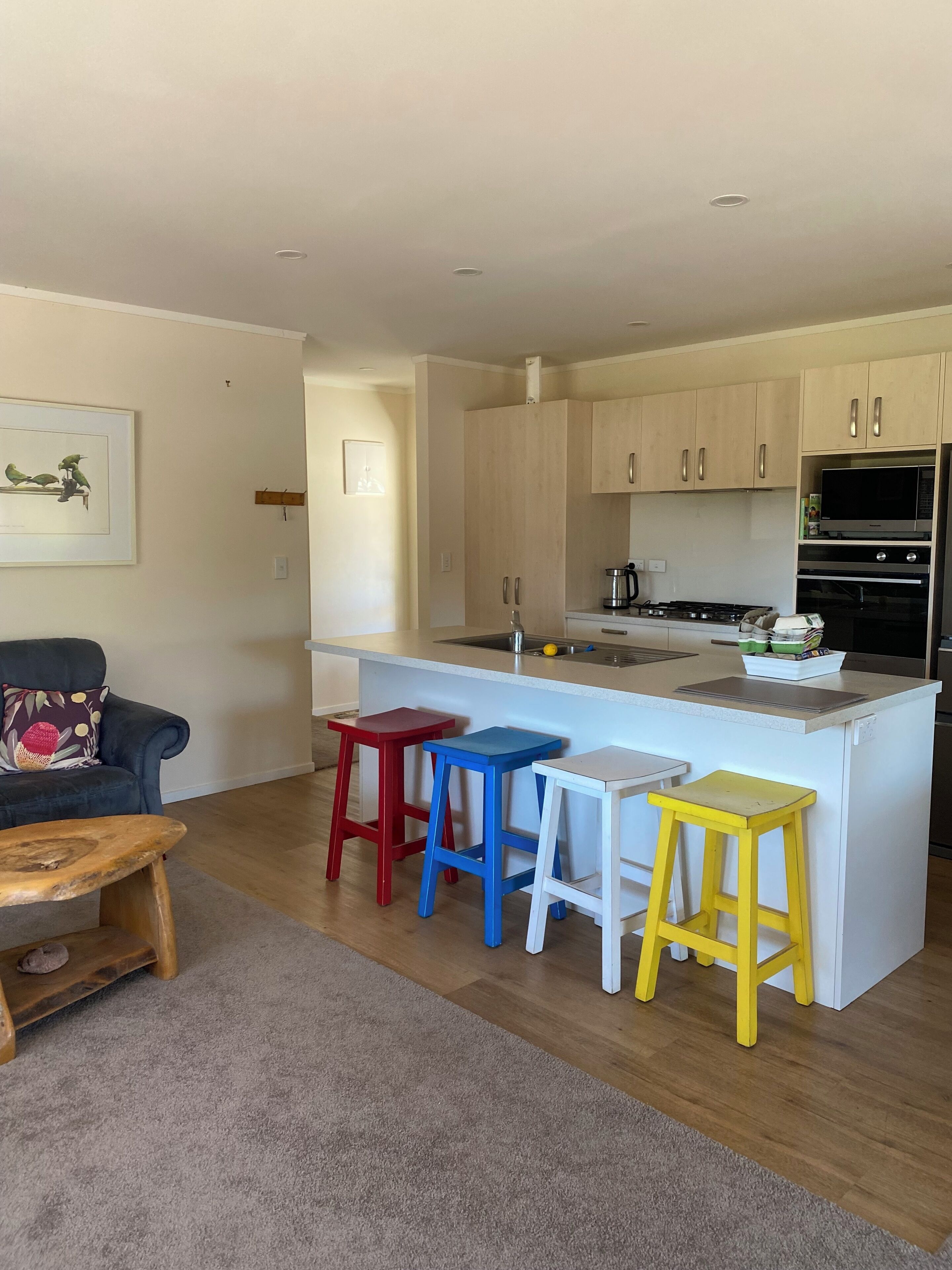 المنشأة من الداخل