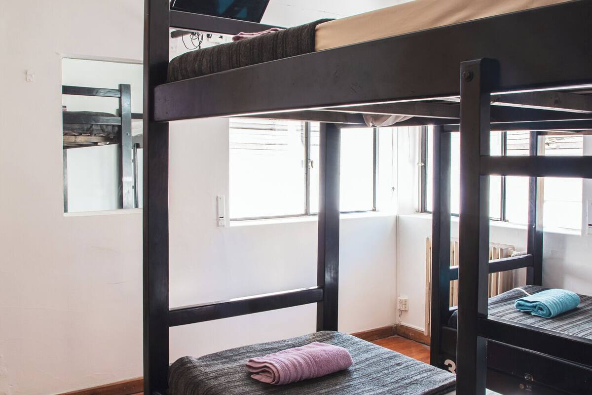 Economy Shared Dormitory, Women only (Habitacion 4) | WiFi (free), bed sheets