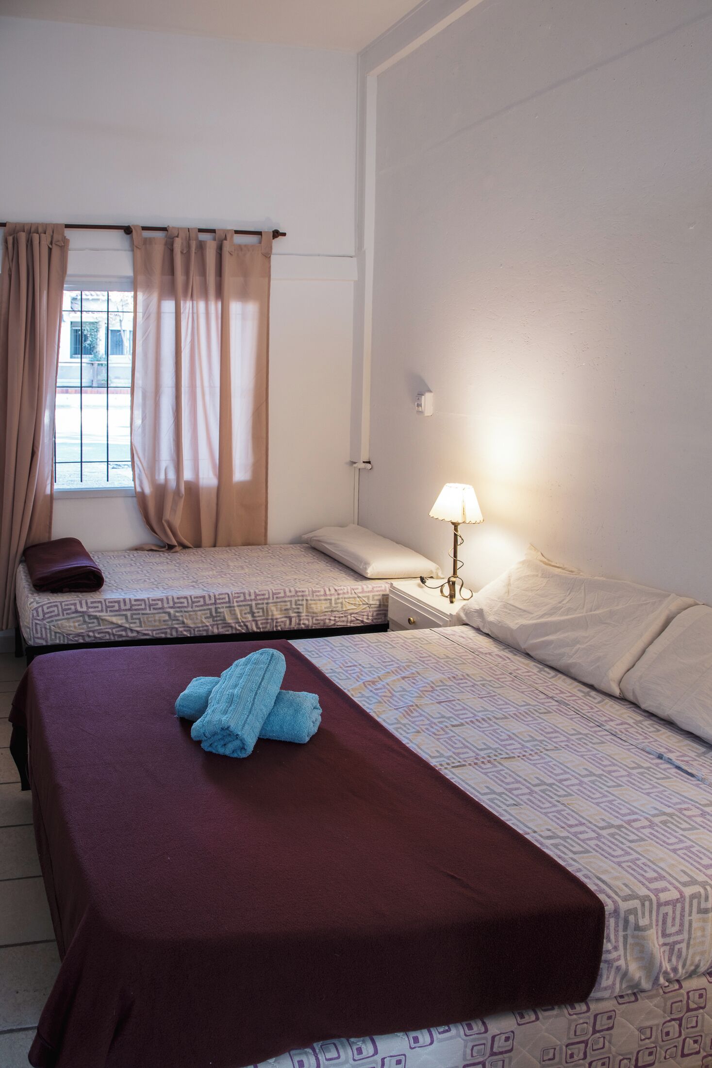 WiFi (free), bed sheets