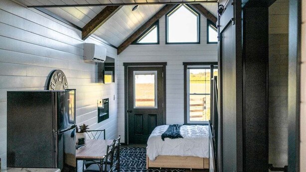 Room - Simple Serenity Loft | Tiny Home #6 in Amish Country! (Shipshewana)