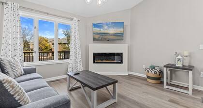 4B Modern Home in Eagan