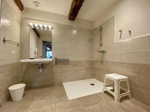 Shower - Le Camberaud - MAILHAC (MAILHAC)