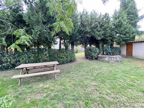 Coté colline - ANTUGNAC