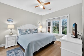 Free WiFi, bed sheets - Myrtle Beach Golf Condo Near Ocean/beach (Myrtle Beach)