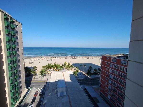 Beach - Beachfront Apartment! Comfort and Incredible Views in Praia Grande – Aviação (Praia Grande)