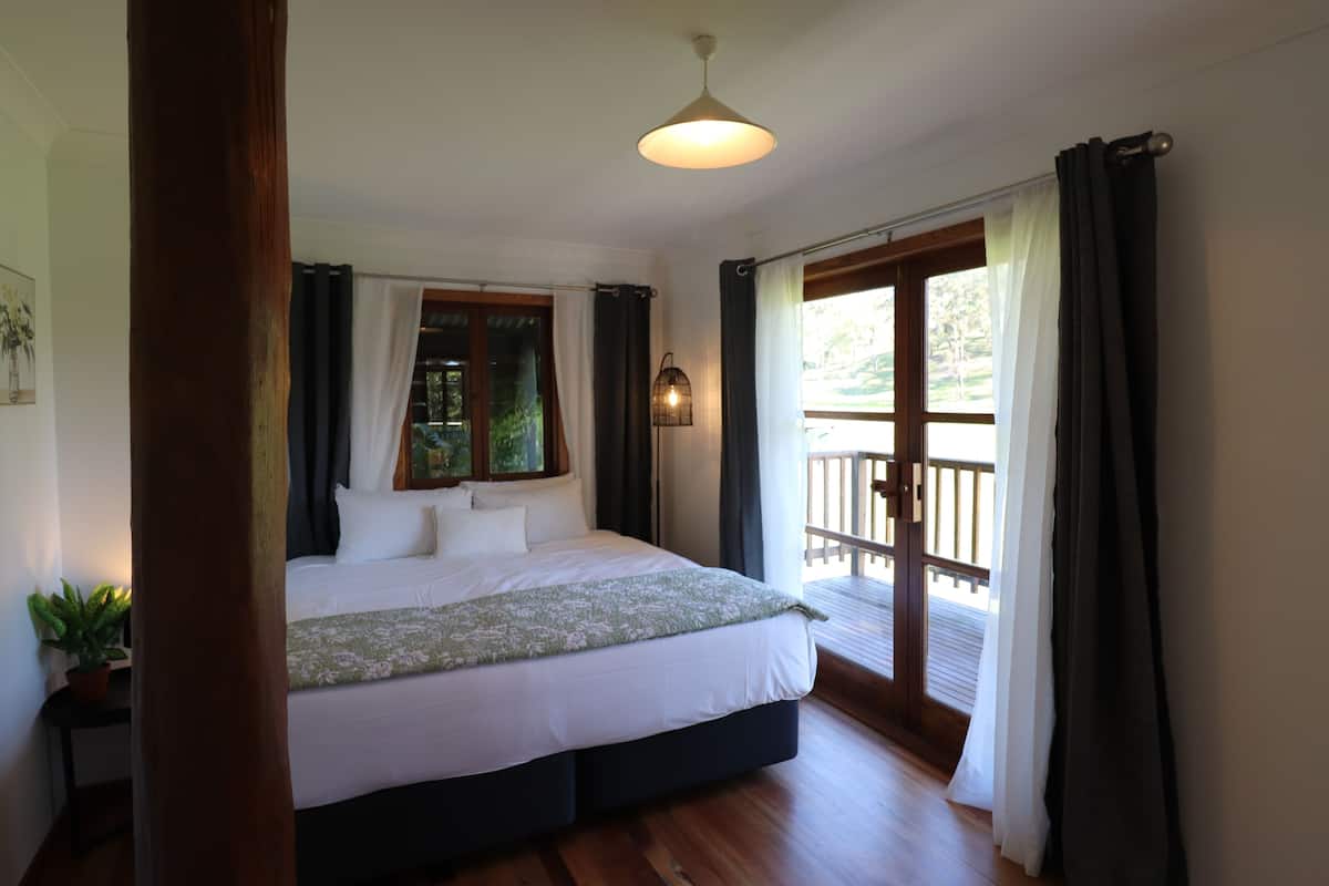 Deluxe Cabin, Balcony, Mountain View | Free WiFi