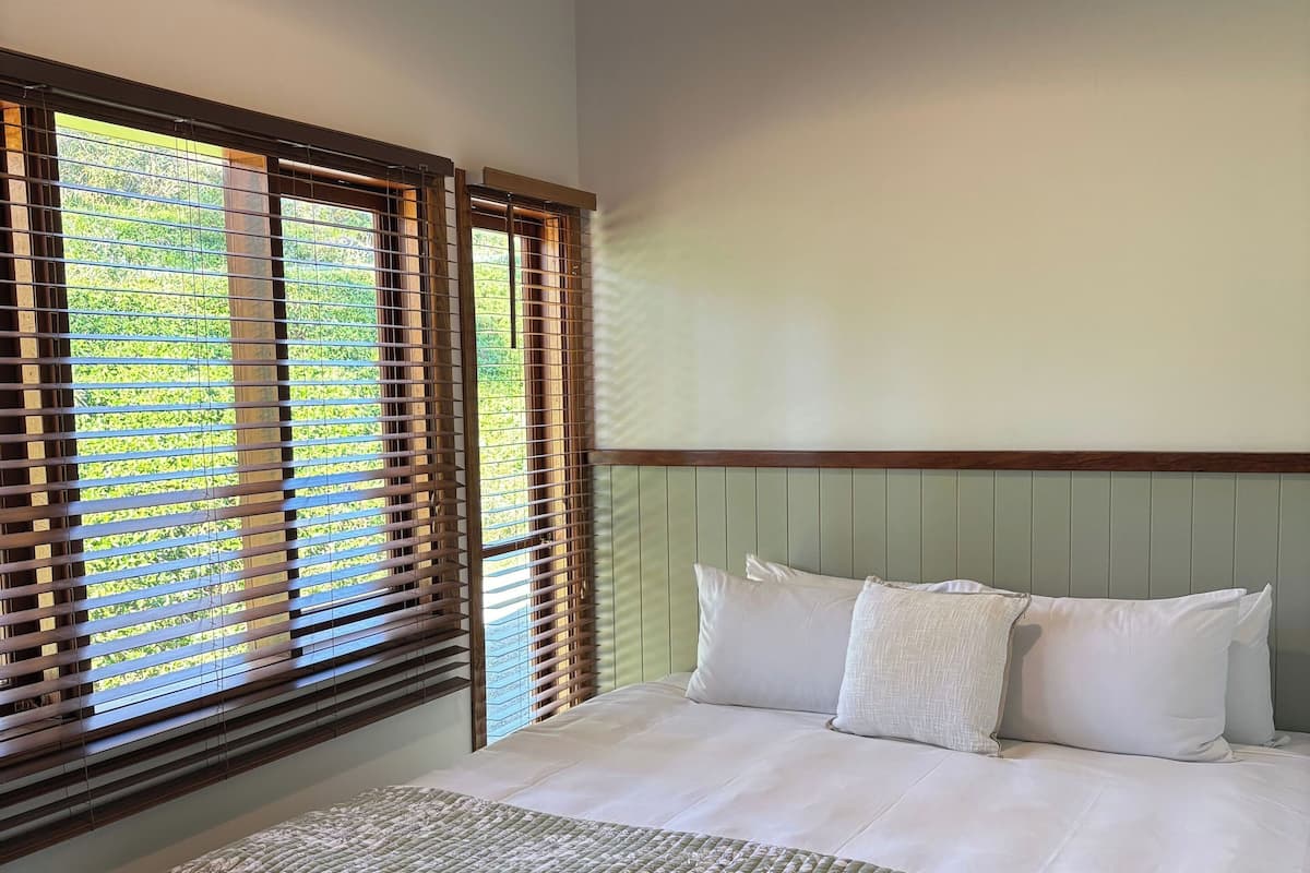 Standard Cabin, Balcony, Mountain View | Free WiFi