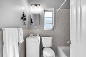 Apartment | Badezimmer