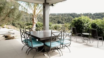 Huis, privézwembad, uitzicht op oceaan | Terras