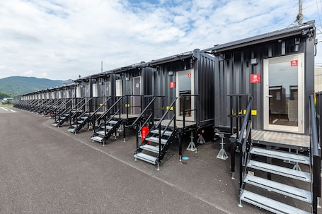 Exterior. HOTEL R9 The Yard Tagawakawara