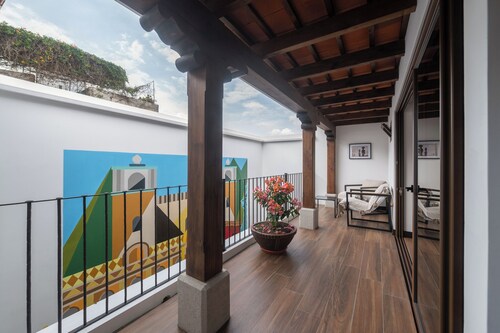 Casa Los Murales A/art. style. peace. king bed