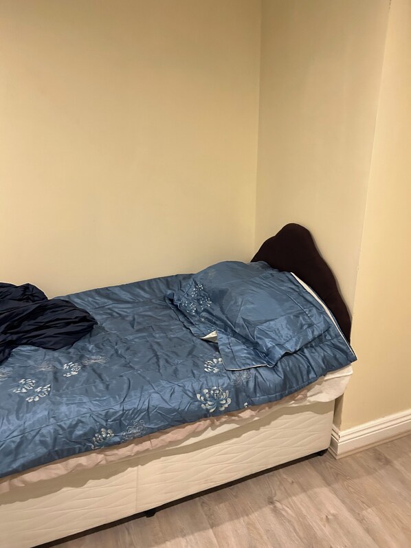 2 bedrooms, iron/ironing board, bed sheets - Apartment near university parks and cricket stadium (Birmingham)