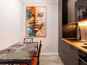 تناول الطعام