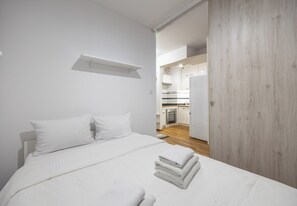 1 sovrum, strykjärn/strykbräda, wi-fi och sängkläder