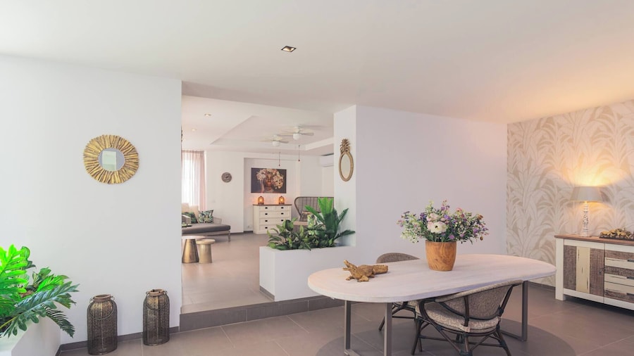 Villa Ora di Oro - by Mi Cuna Stays Collection