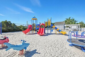 Children’s area - Duck Crossing at Pirate's Cove | Canalfront Views | Dog Friendly and Community Pool (Manteo)