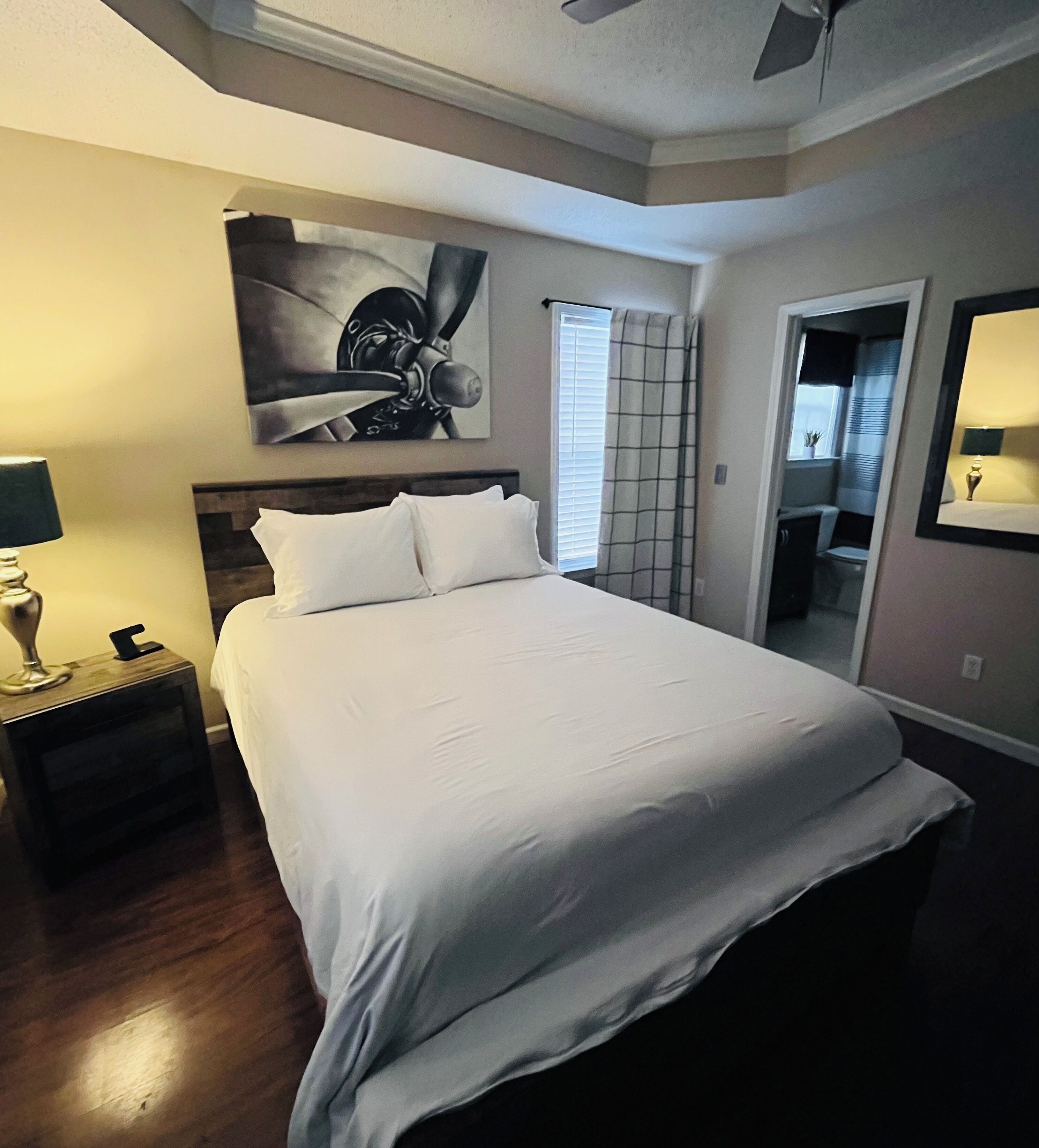 3 Schlafzimmer, Schreibtisch, Bügeleisen/Bügelbrett, kostenloses WLAN