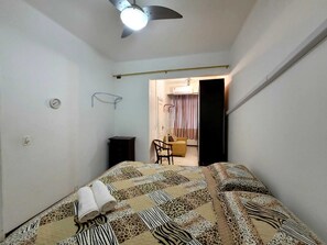 3 bedrooms, iron/ironing board, free WiFi, bed sheets - Copacabana Oceanfront • 3 Spacious Bedrooms • Incredible Ocean View (Rio de Janeiro)