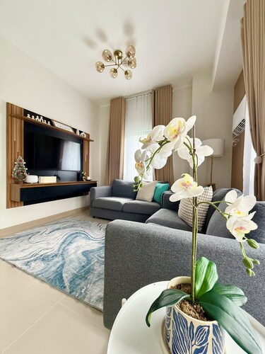 Mountain View 1 Bedroom Unit at Twin Lakes Tagaytay