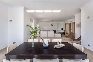 Dining - Blue Heaven Luxury V5 (Porches)